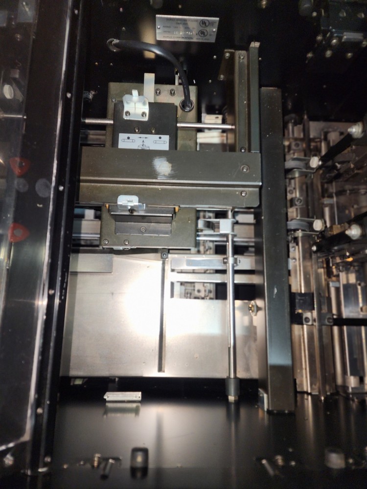 Duplo System 4000 10 Bin Collating System