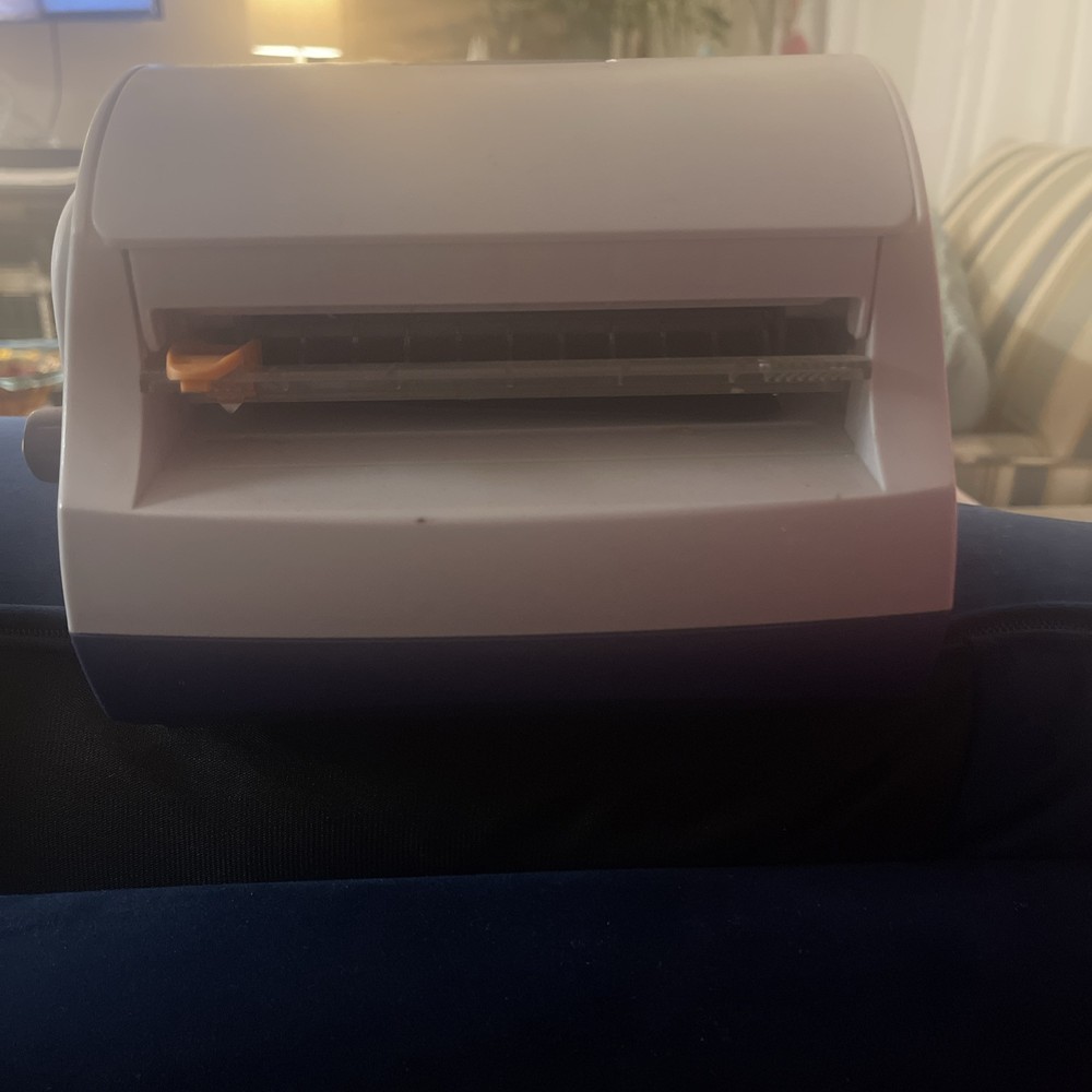 XYRON 510 Sticker, Laminator, Label, & Magnet Maker Machine