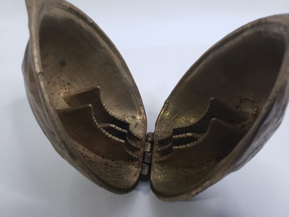 Vintage Brass Nutcracker Walnut Shaped Heavy Hinged Decorative Solid Brass