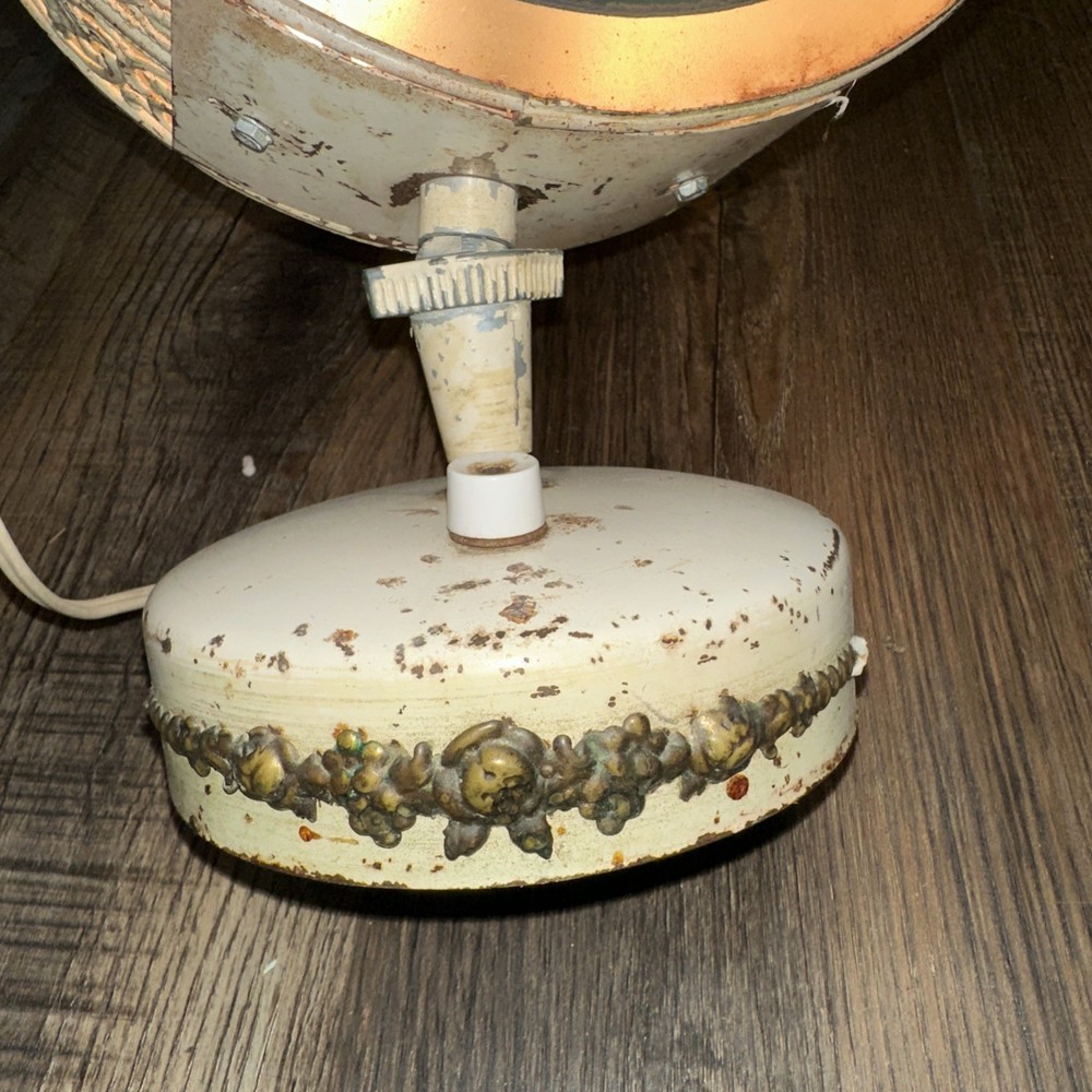 CASCO VANITY LIGHT MIRROR ORNATE BOTH SIDES MAGNIFIER 1950s Hollywood Regency