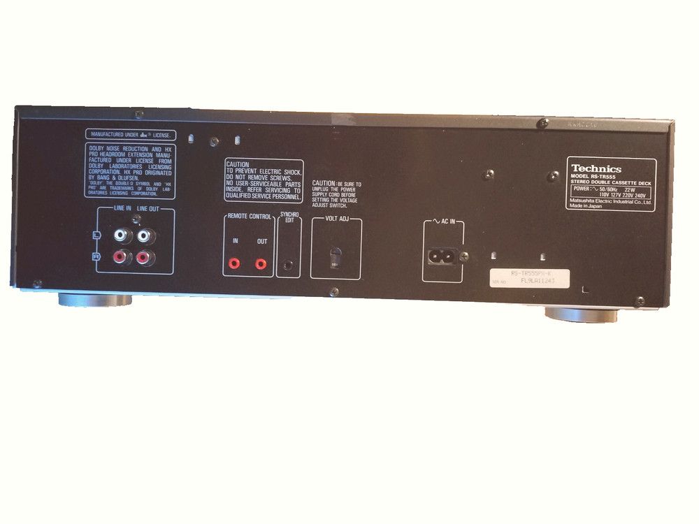 Technics double cassette deck RS-TR555 VG CONDITION.