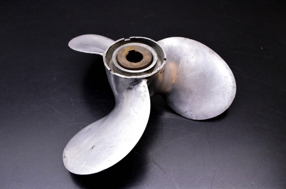 AMC AMC377 Propeller