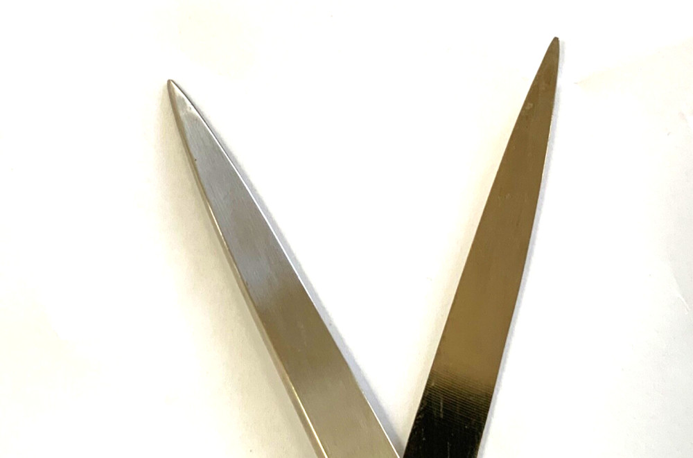 Vintage Aachen Germany D Handle Scissors