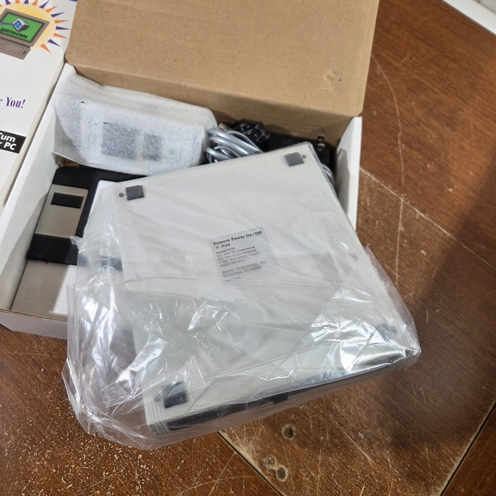 Vintage PC Power On/Off +AUX remote power management server technology