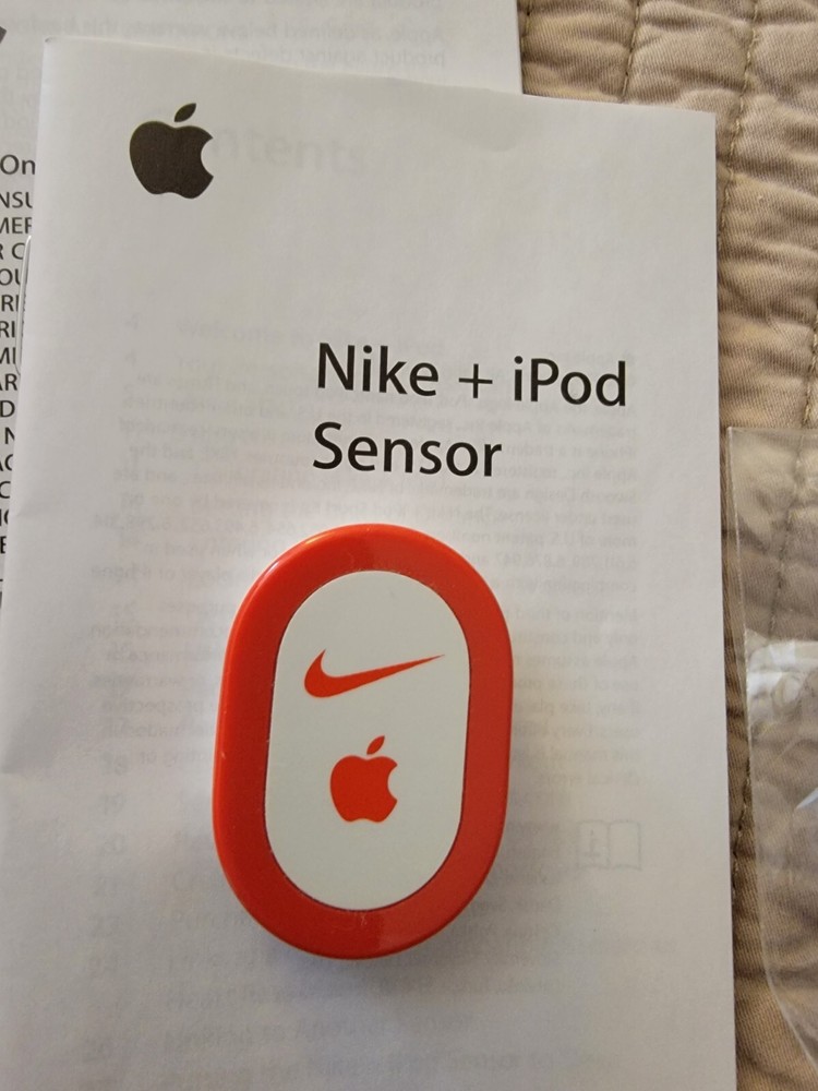 Nike+ iPod Sensor A1193 FREE Case