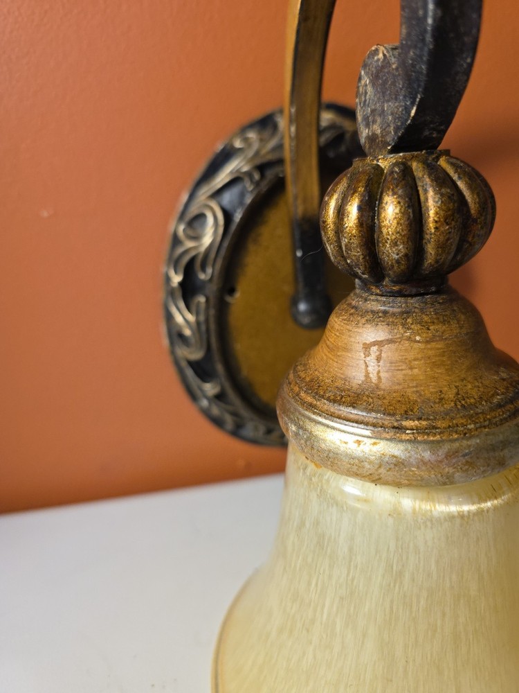 Vrg Hampton Bay Traditional Style One Light Wall Sconce,Can Face Up Or Down Work