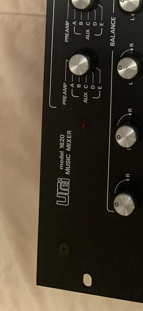 Urei 1620 Rotary DJ Mixer