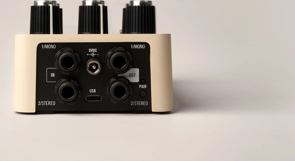 Universal Audio ASTRA Modulation Pedal