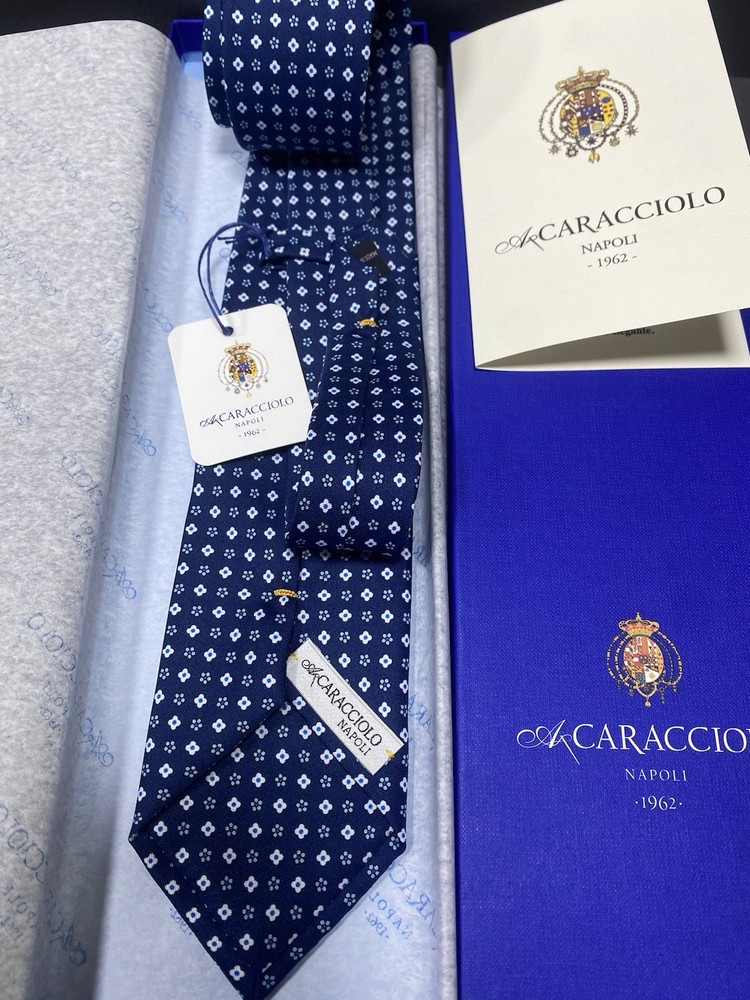Caracciolo Tailored Tie 100% SILK
