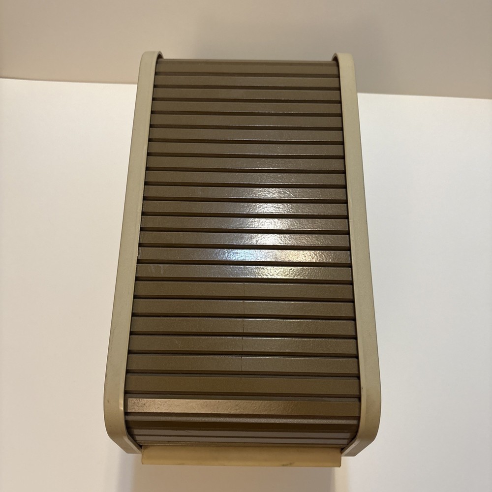 Microcomputer Accessories Plastic Roll Top 5.25” Disc Keeper Storage No Key