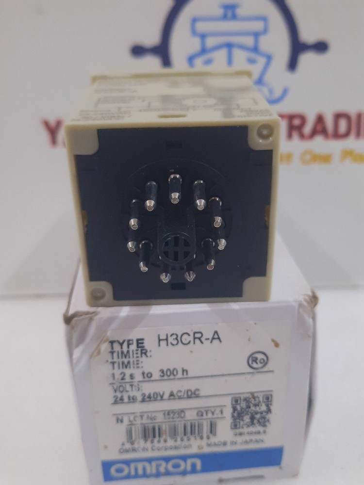 OMRON H3CR-A TIMER