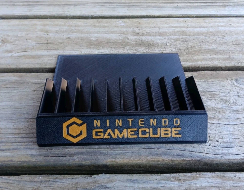 Nintendo GameCube / 10 Game Case Holder / Retro Game Storage Holder