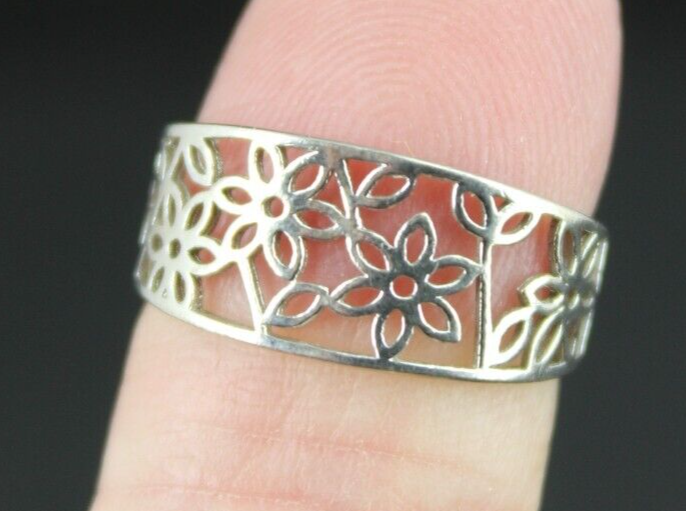 size 5 sterling silver ring .925 daisy flower