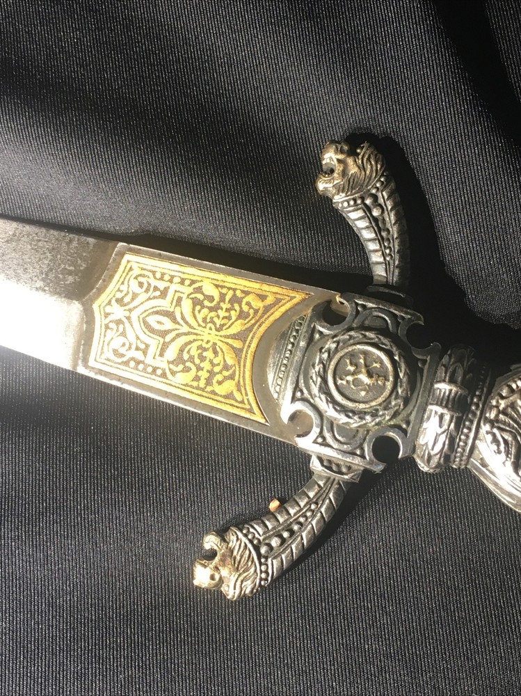 ANTIQUE SPAIN MEDIEVAL DAGGER MINT MUSEUM