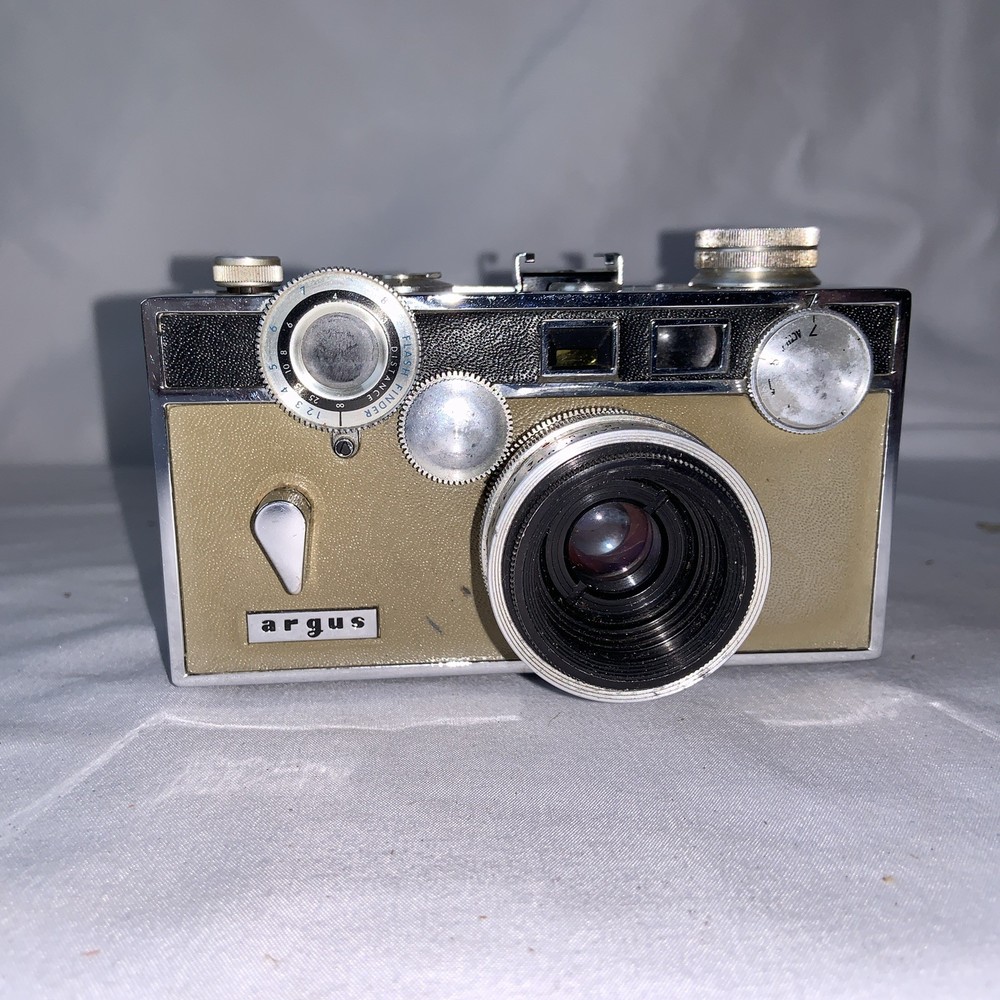 Argus Match-Matic Tan C3 Rangefinder w/ LC3 Meter & Leather Case