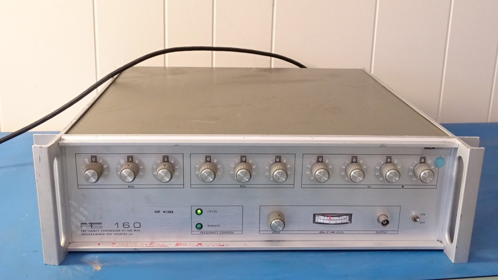 PROGRAMMED TEST SOURCES PTS 160 FREQUENCY SYNTHESIZER ~ PTS160