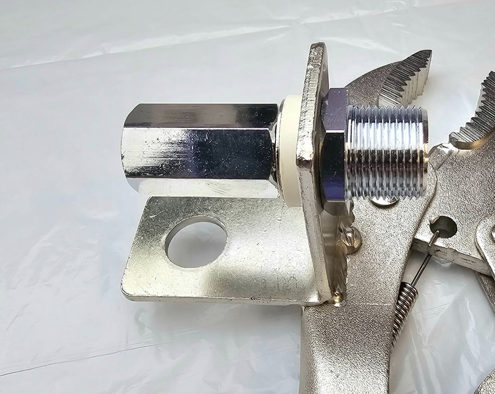 Workman Quick Release CB Radio Antenna Vice Grip Mirror Mount with SO239 Stud