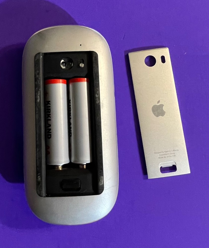 Apple A1296 Wireless Tactile/Multi-Touch Magic Mouse - MB829LL/A