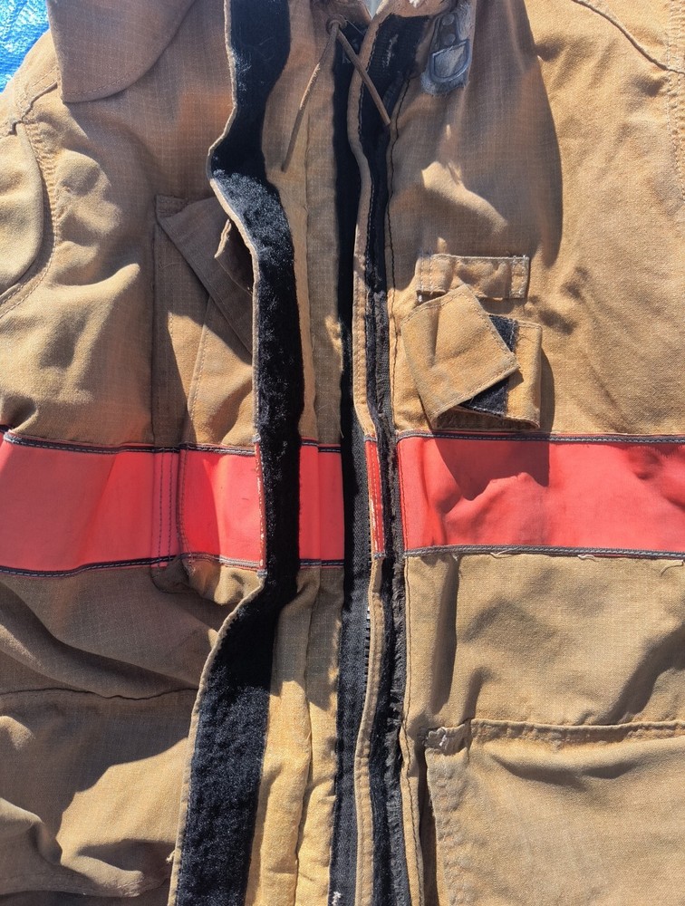 Cairns Reaxtion Jacket Firefighter Turnout Coat 44x32 2008