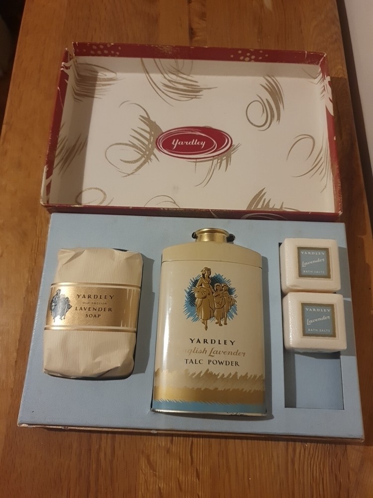Vintage Yardley English Lavender Set