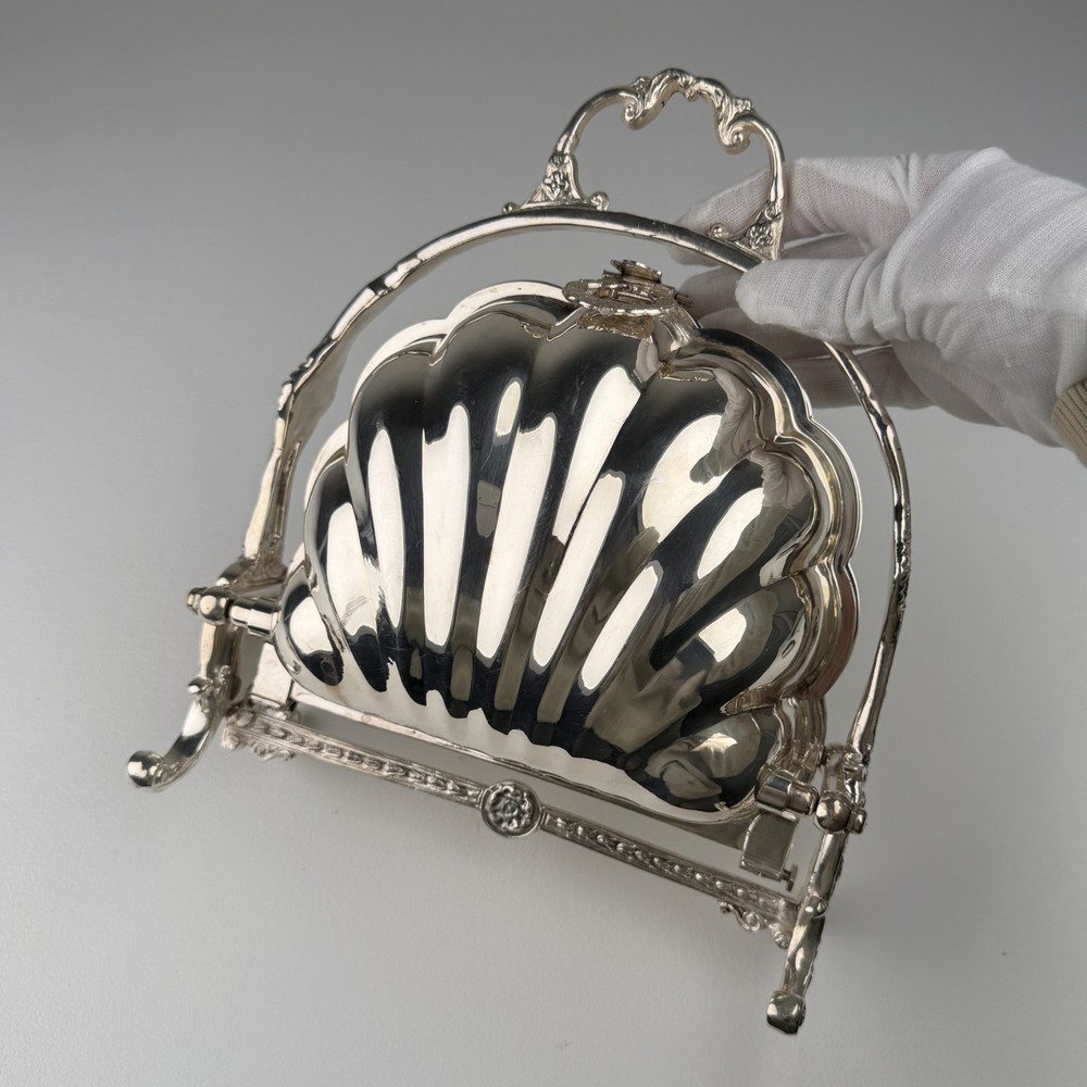 Victorian Silver Plated Shell Folding Biscuit Bun Warmer FB Rogers Silver Co 515