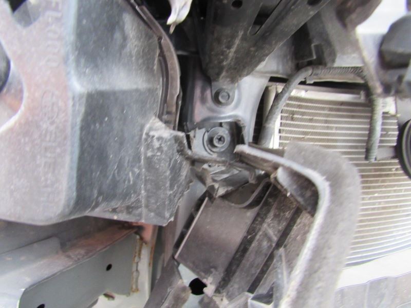 XV CROSST 2023 Glove Box 991962
