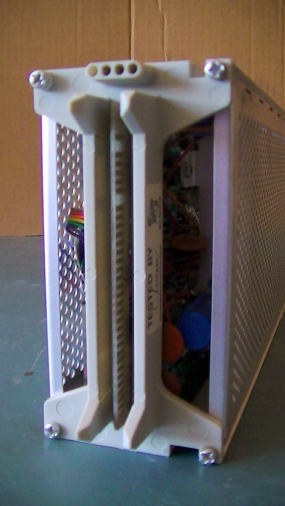 TEKTRONIX 7A18 DUAL TRACE AMPLIFIER PLUG-IN MODULE