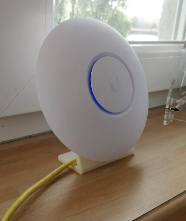 Ubiquiti UAP-AC-Lite Stand