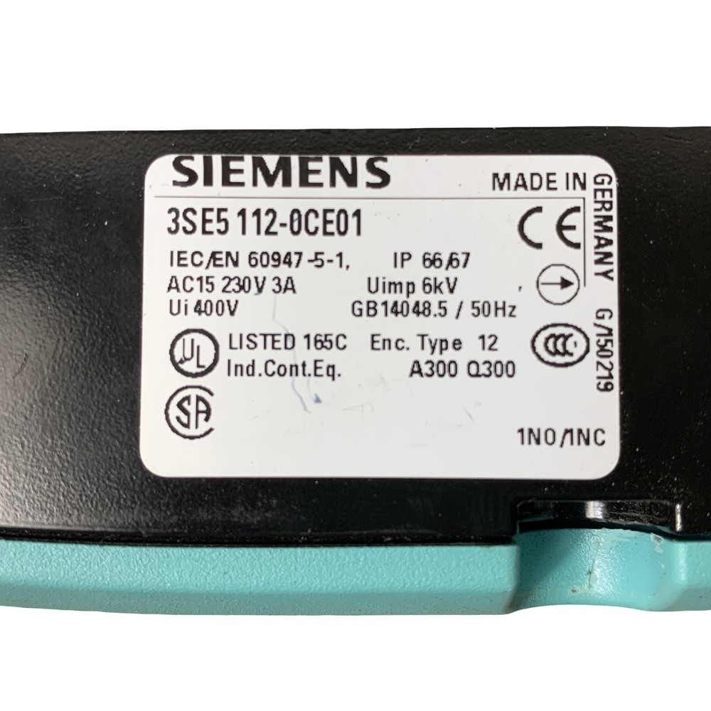Siemens 3SE5 112-0CE01 Position Switch