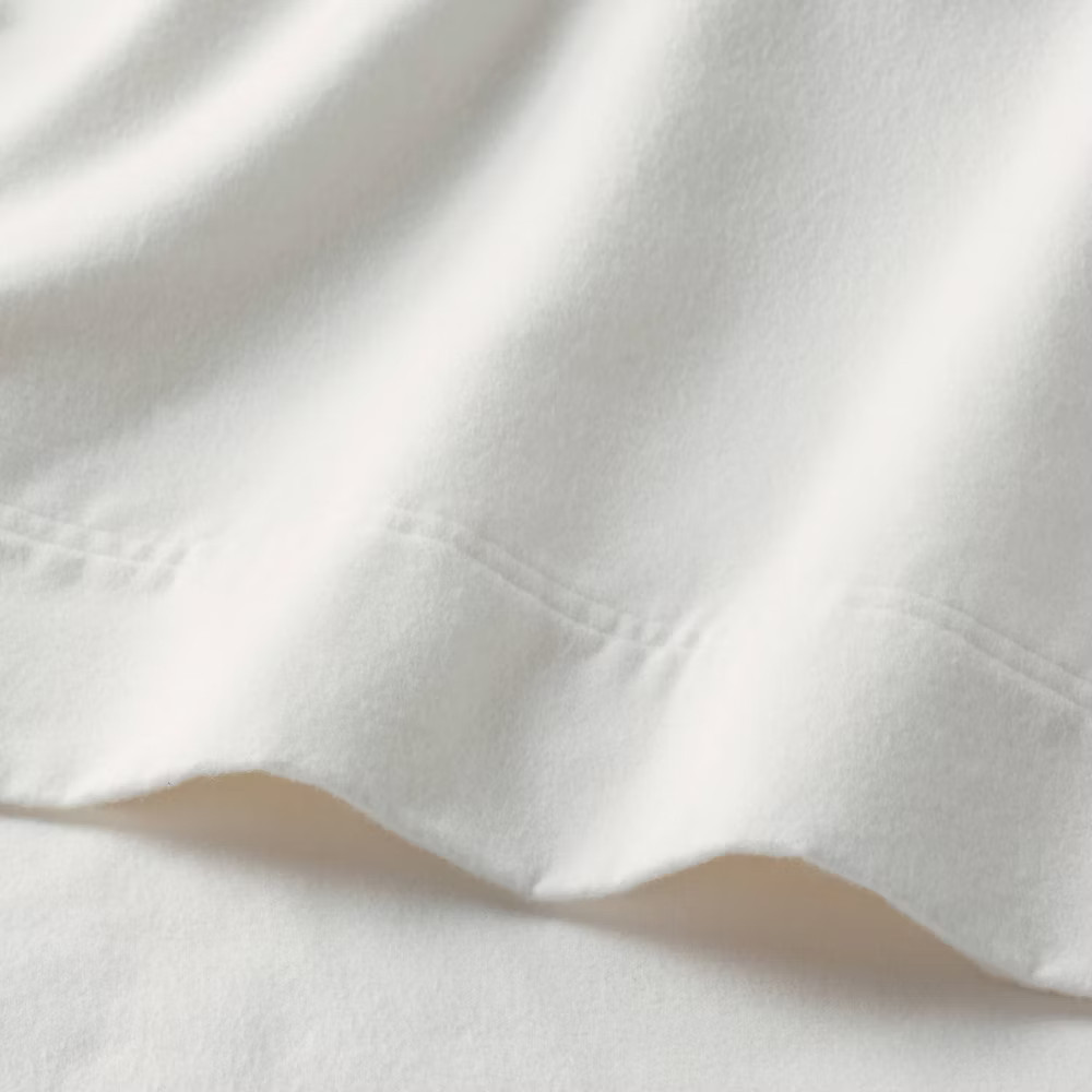 Full Ultra Soft Flannel Sheet Set White - Threshold