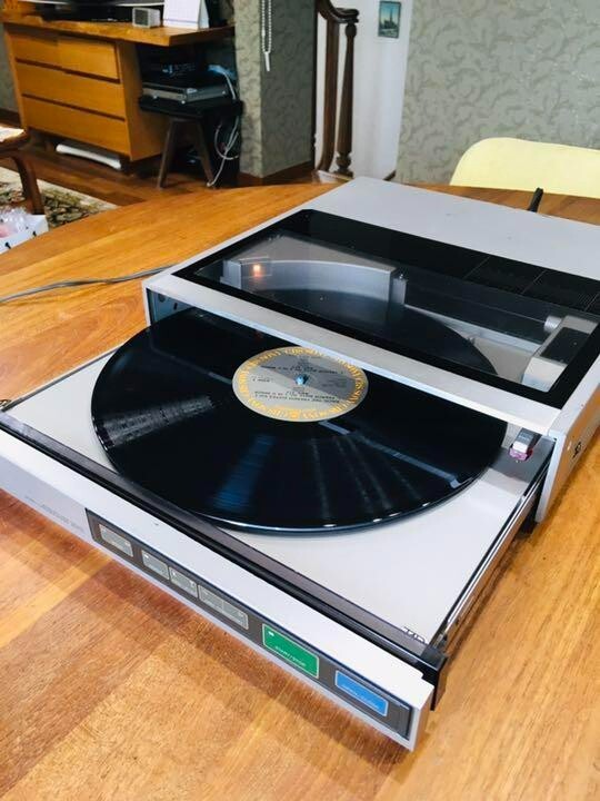 SONY PS-FL77 Stereo Turntable Record Player