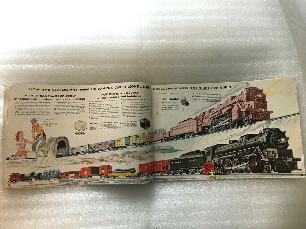 ORIGINAL LIONEL POSTWAR 1957 CONSUMER TRAIN CATALOG