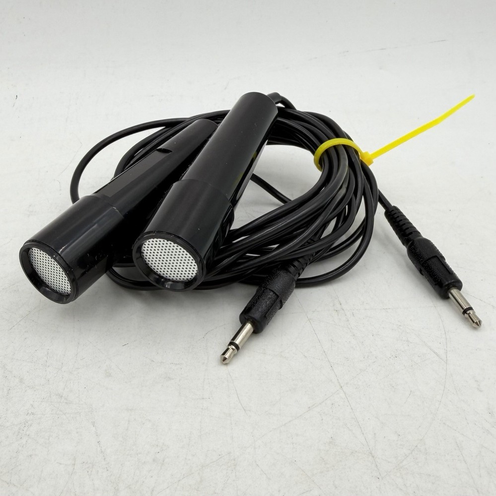2 Microphones