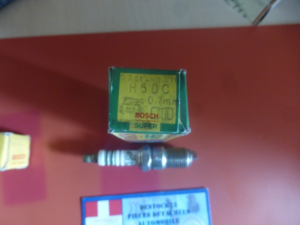 Bosch H5DC 0241245570 New Original Ignition Spark Plug