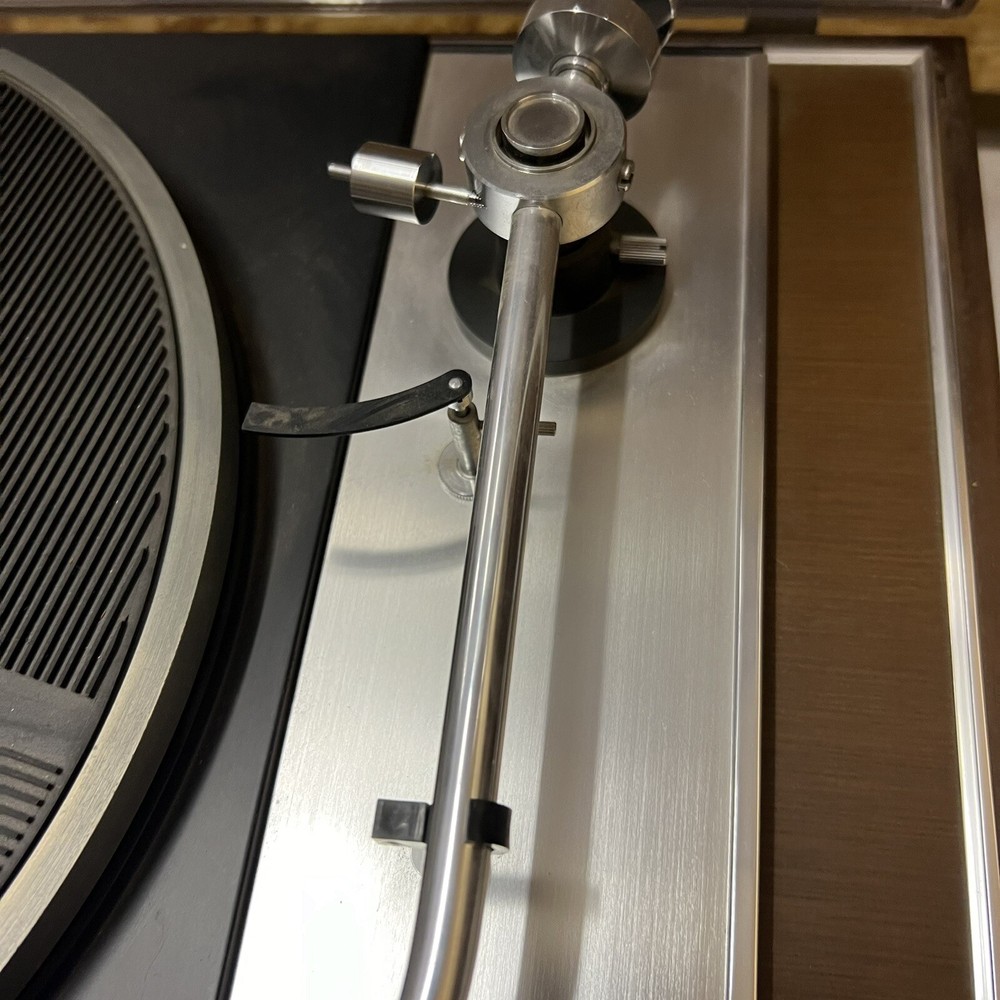 Sansui SR-4040 2-Speed Belt-Drive Turntable Record Player