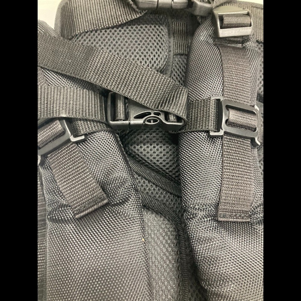 Backpack Sprayer Harness for Electric Sprayers. New, Opened Box (Never Used)