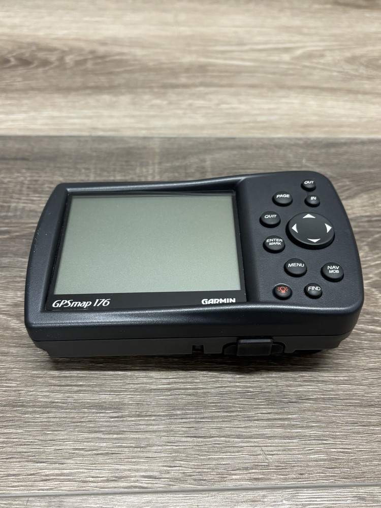 Garmin GPSMAP 176 ChartPlotter GPS W Car Adapter
