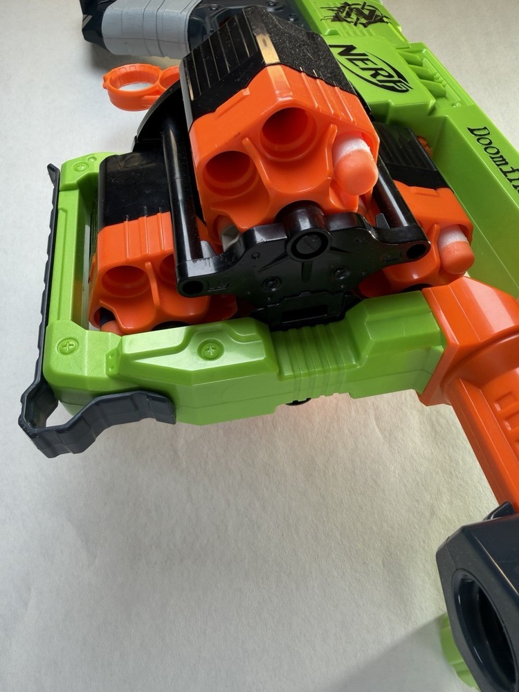 Nerf Zombie Strike Doominator Blaster w/ Rotating Drum Tested Working