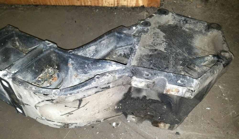 KENWORTH T-2000 FRAME HORN B11-1000-1R