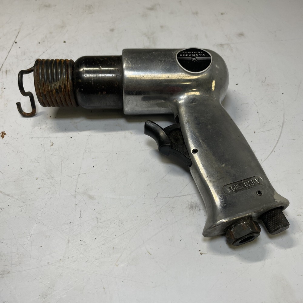 Central Pneumatic 32940 Air Hammer 150mm