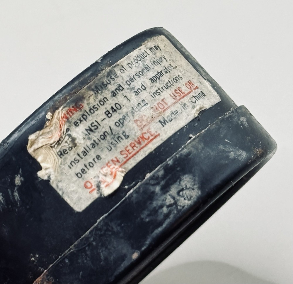 Vintage Water Source PSI Pressure Guage With 1/2" Connection