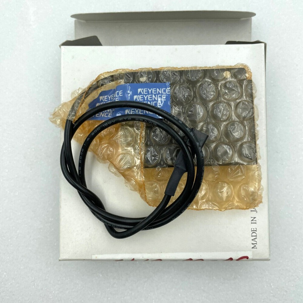 KEYENCE CA-DSW3 White Backlight Light Source New