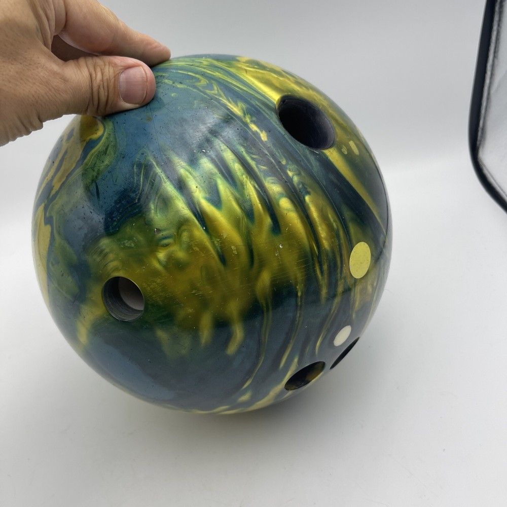 brunswick bowling ball Python 15.71 Lb.