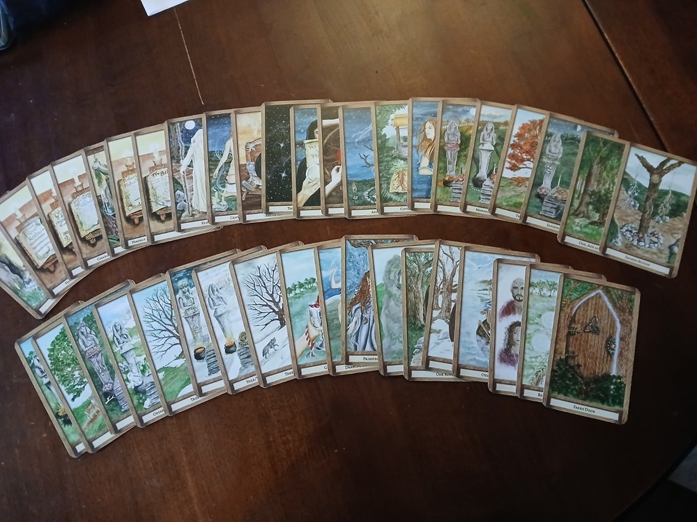 The Hidden Path Oracle Deck by Raven Grimassi & Stephanie Taylor