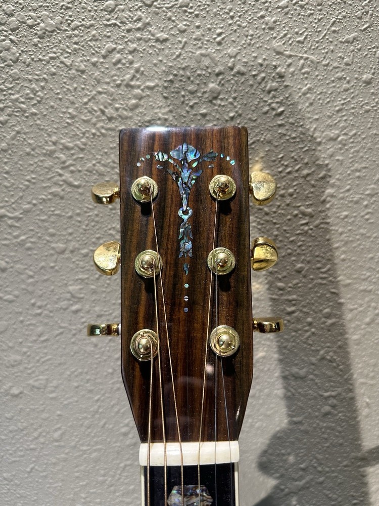 O’Cuilleain Acoustic Guitar