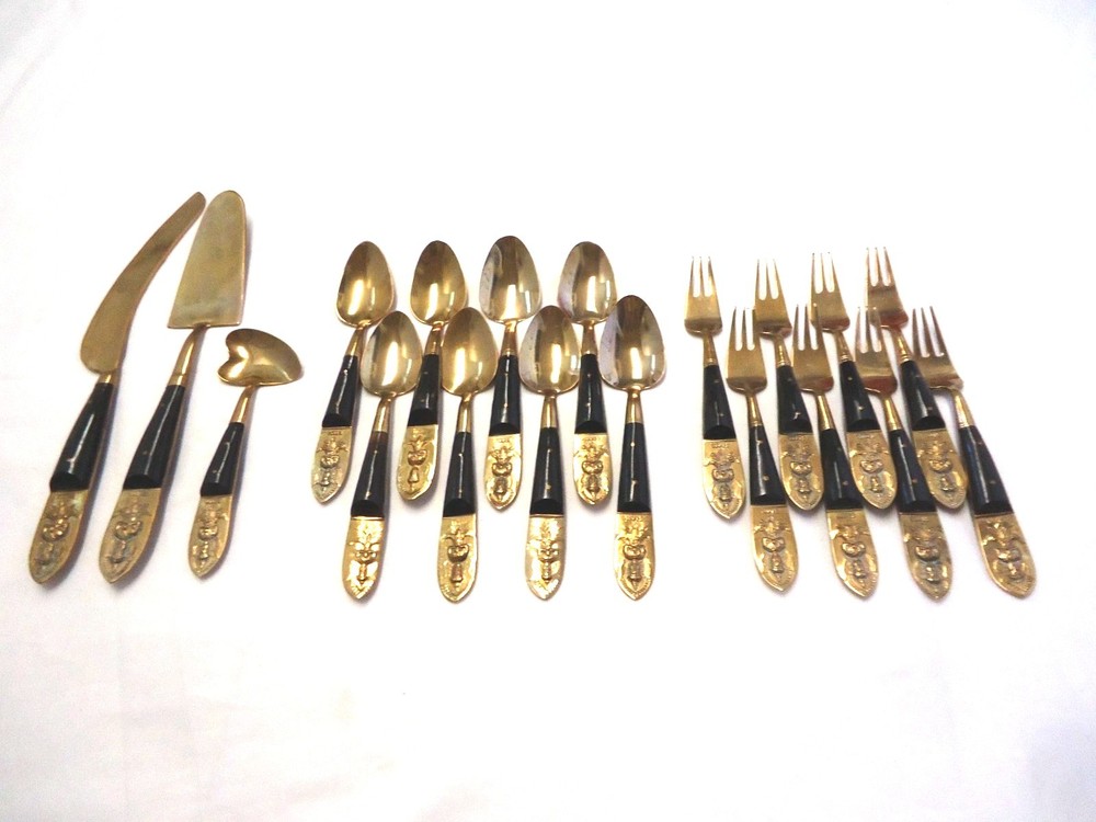 SIAM BRASS BRONZE FLATWARE 19-PIECES