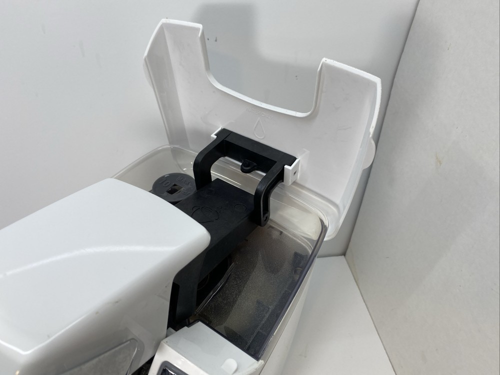 White Keurig K10 Mini Plus K-cup Single Cup Brewing System Tested Working