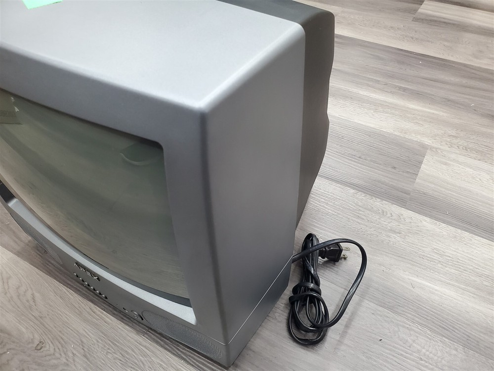 ⭐️⭐️⭐️⭐️⭐️ Apex AT1302 13" Retro Gaming Television & Remote