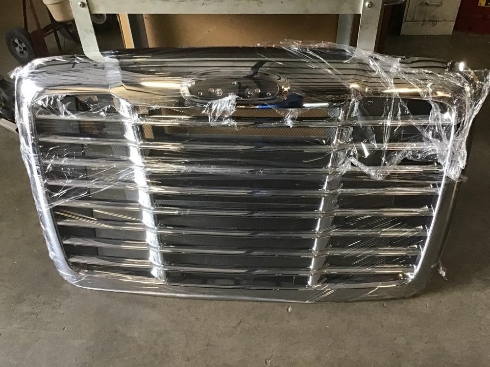 For FREIGHTLINER CASCADIA GRILLE ,  GA