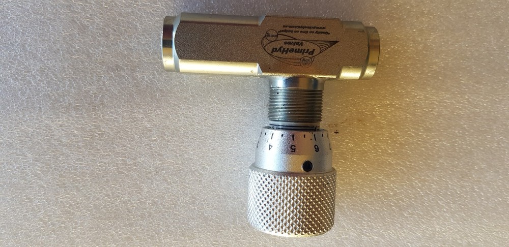Prime Hydraulic Needle Flow 1/4 Bsp Control Valve with Reverse Flow Check.